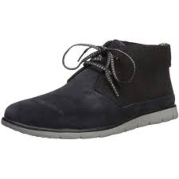 UGG Freamon Gray White Waterproof Suede Chukka Boots Men\'s size 9 main image 7